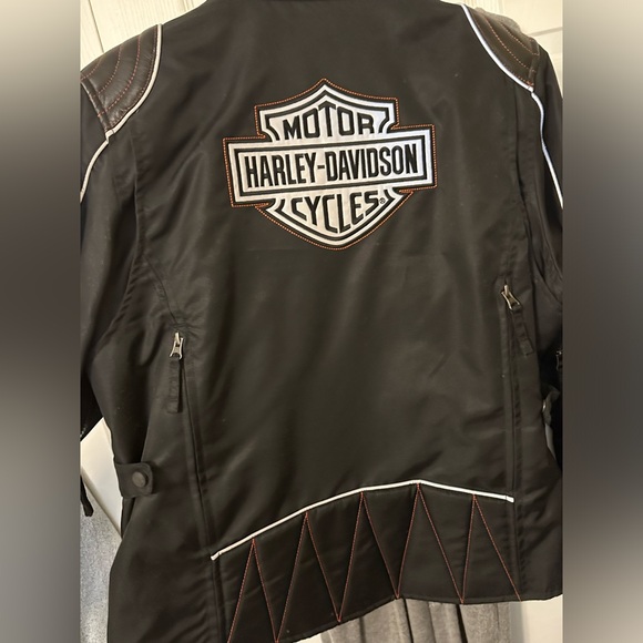 Harley Davidson Jacket - Picture 5 of 7